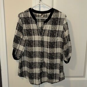 Black & White Large Blouse